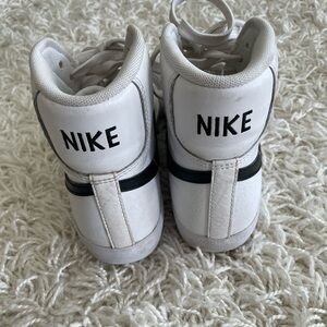 Nike blazer mid 77 youth size 4 shoes.